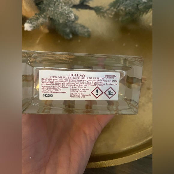 NEST New York Luxury Fragrance Holiday Scent Diffuser 5.9oz New no box Sealed - Picture 4 of 4